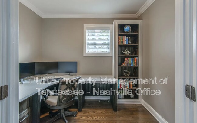 Building Photo - 903 Cheatham Pl