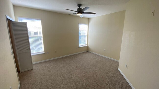 Building Photo - Beautiful 2br/2ba Visconti Condo with W/D ...
