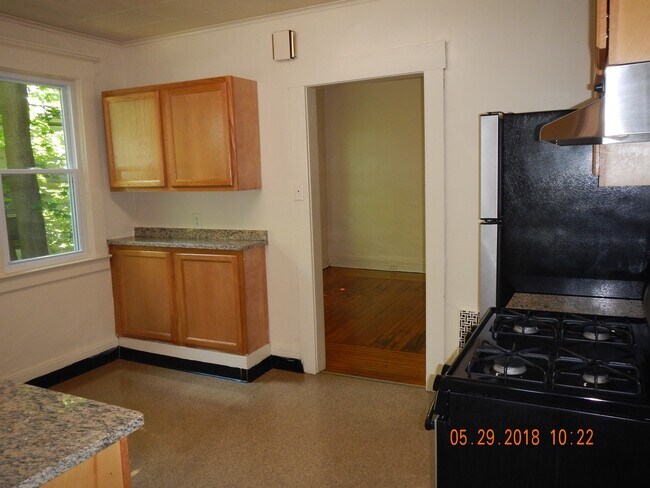Building Photo - 1217 Madison St