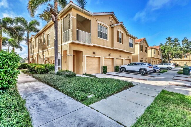 Building Photo - 3416 Parkridge Cir