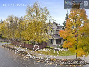 Building Photo - Luxury Corner-Lot Home in Redmond Ridge Ea...