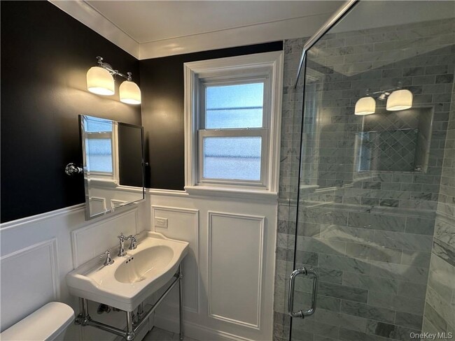 Building Photo - 69 Homestead Ave