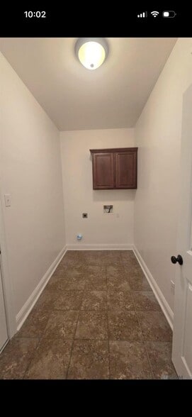 Building Photo - 10028 Savannah Jane Ln