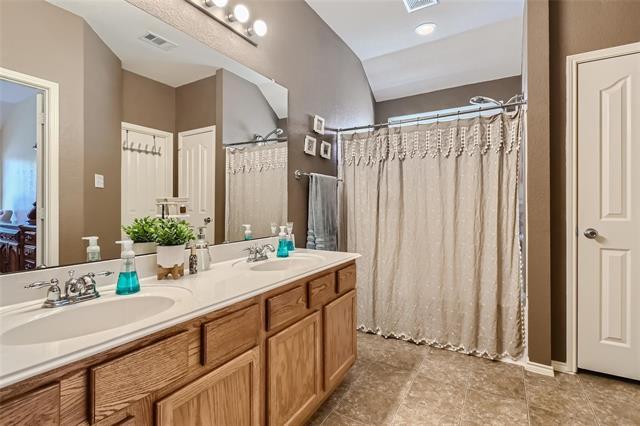 Building Photo - 1213 Golden Eagle Ct