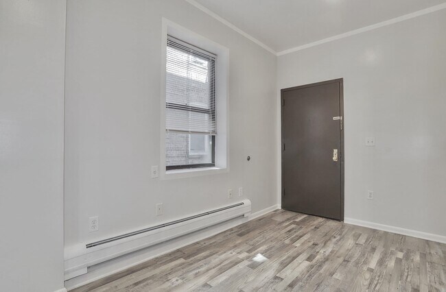 Building Photo - 6311 Dewey Ave