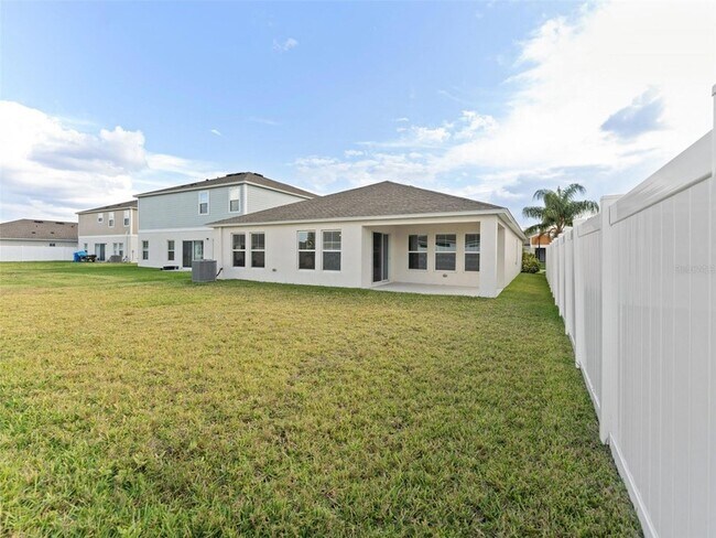 Building Photo - 12776 Tannencrest Dr