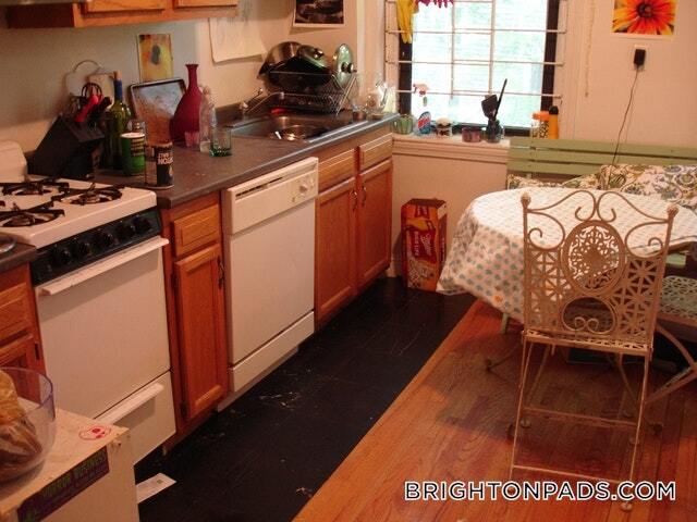 Building Photo - 11 Cummings Rd