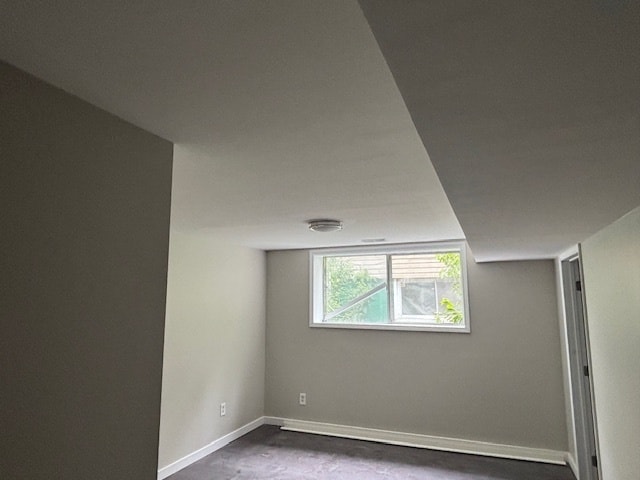 Building Photo - 101 N Walnut Ln