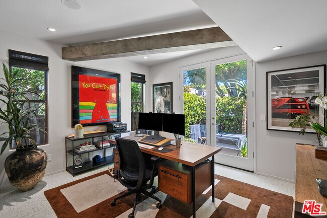 Building Photo - 8735 Dorrington Ave