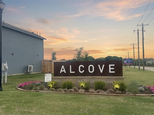 Building Photo - 1022 Robin Hl Ln