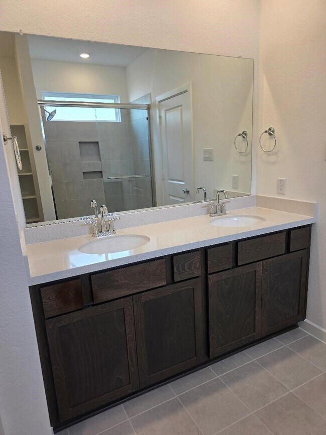 Building Photo - 18218 Hibiscus Crescent Ln