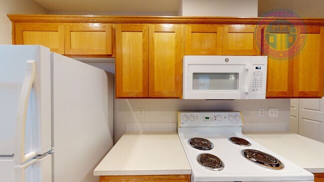 Building Photo - Sought After Single Level Family Home in S...