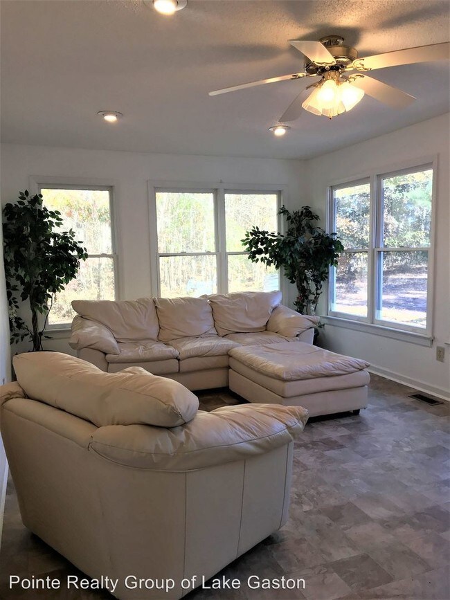 Building Photo - 4 br, 3 bath House - 5158 Boydton Plank Road