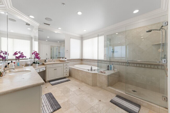 Building Photo - A Private Hillside Haven with Sweeping Val...