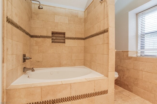 Building Photo - 4210 Hawk Meadow Dr