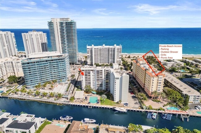 Building Photo - 1391 S Ocean Blvd