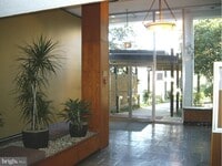 Building Photo - 2030 N Adams St