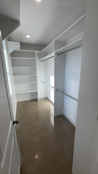 2nd walk in closet - 12542 Vinson Cir