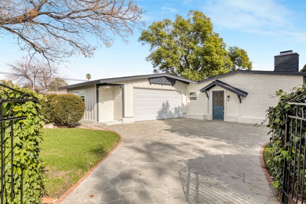 Building Photo - 8666 Keokuk Ave