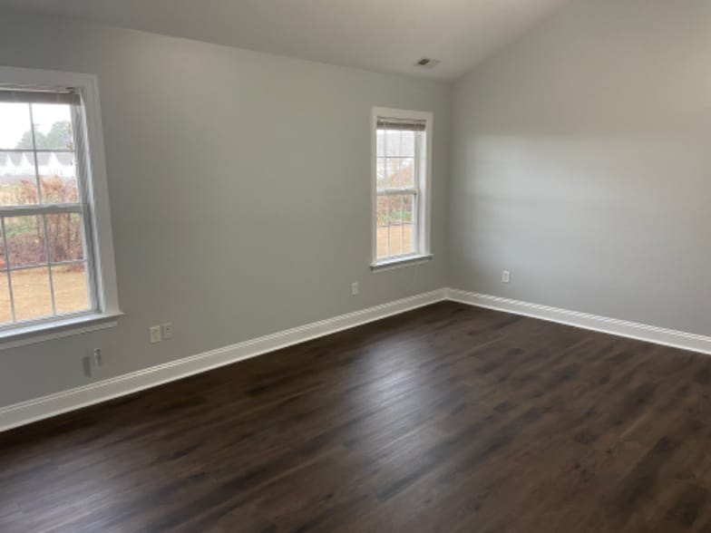 Building Photo - 4954 Summerswell Ln