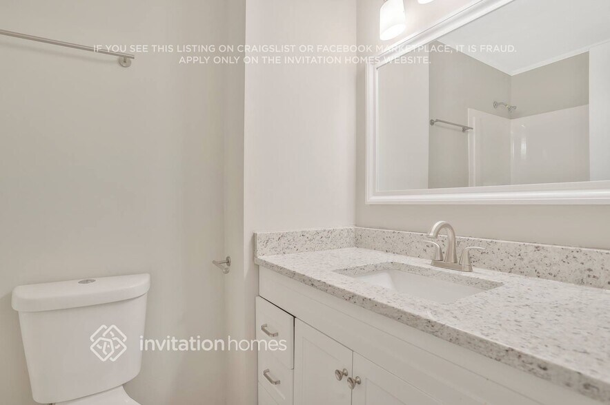 Building Photo - 4777 McKee Ct SW