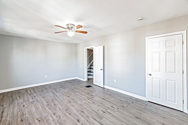 Building Photo - 35 High St