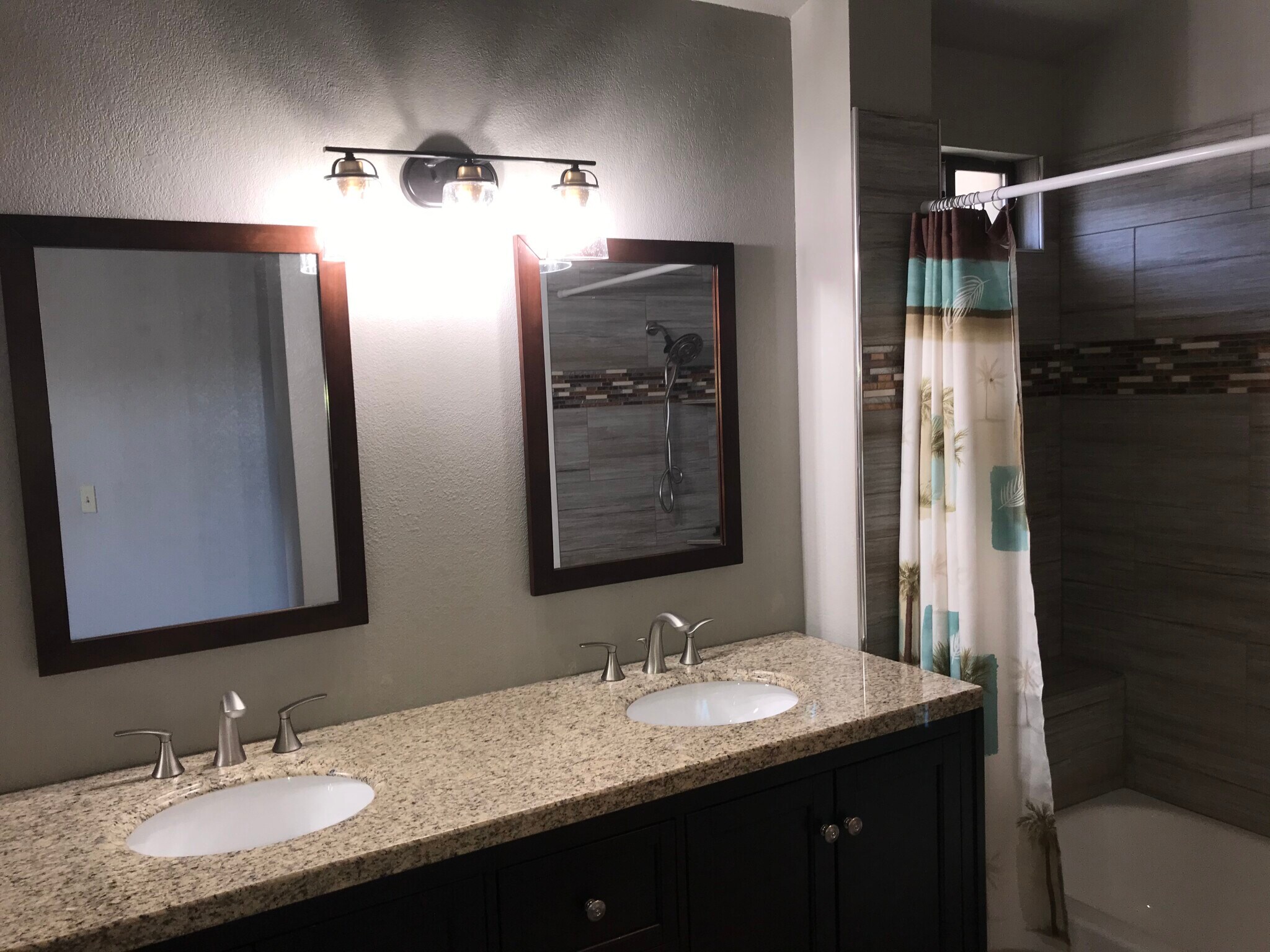 Master Bath - 1092 McGee Drive