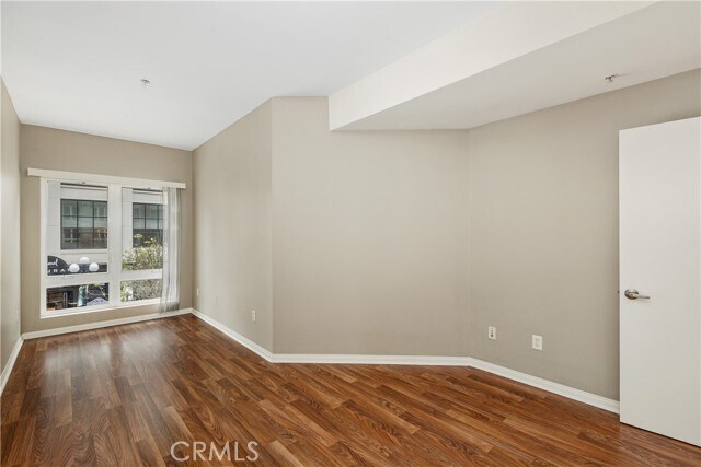 Building Photo - 450 J St