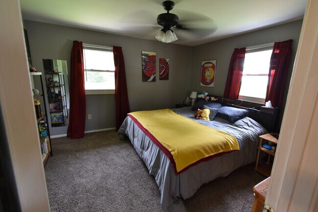 Building Photo - 3 Bedroom Home in Camp Hill
