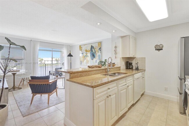 Building Photo - 259 Cypress Point Dr
