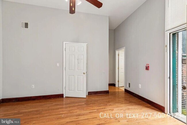 Building Photo - 3414 Spring Garden St