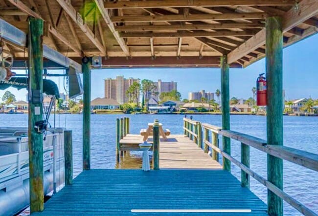 Building Photo - 7813 N Lagoon Dr