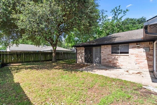 Building Photo - 22115 Coriander Dr