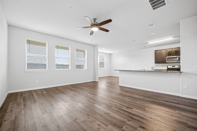 Building Photo - 4818 Blue Jacaranda Wy