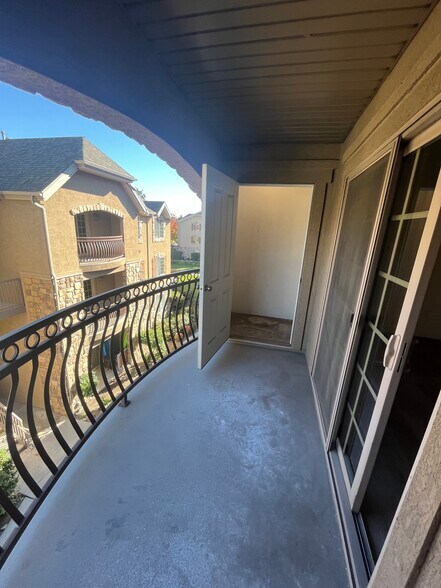 Building Photo - 235 N 1200 W