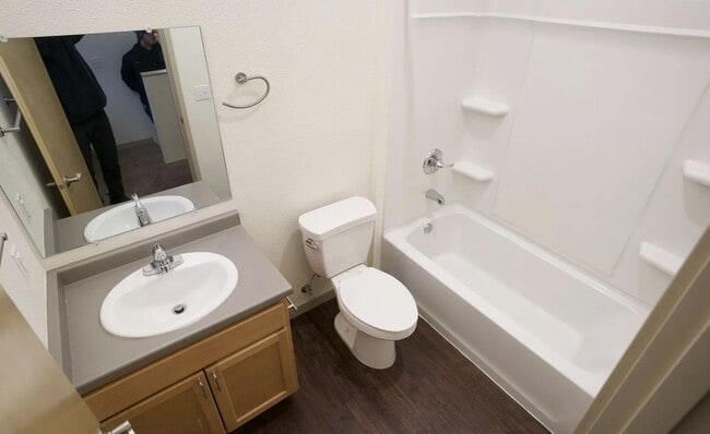 Building Photo - 41718 Crested Crane St