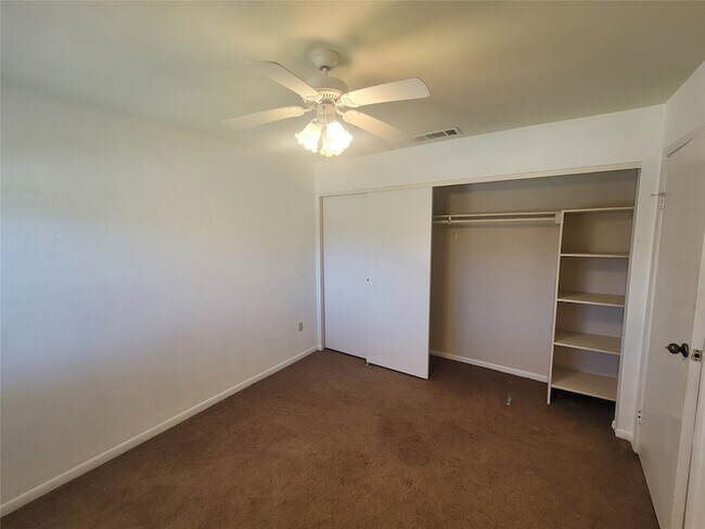 Building Photo - 7523 Beaudelaire Cir