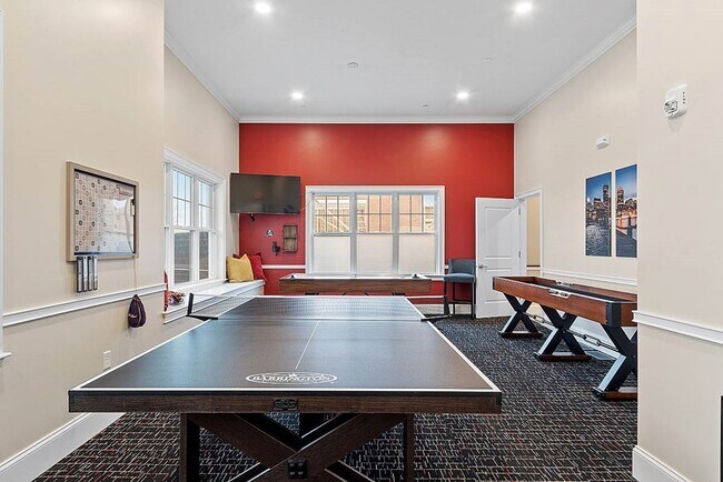 Building Photo - 320 Middlesex Ave