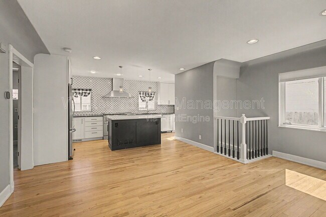 Building Photo - 2646 S Cherokee St