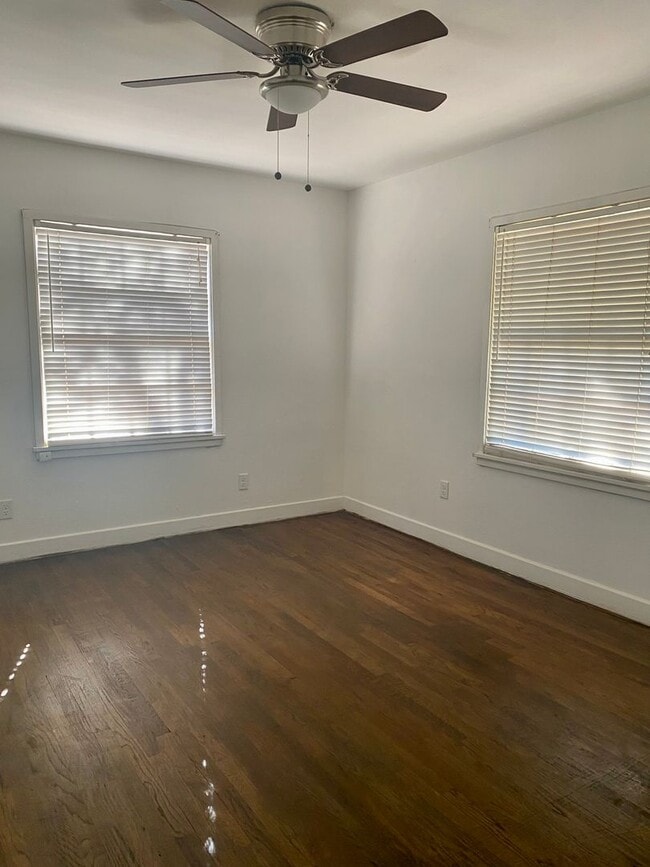 Building Photo - 2603 26th St
