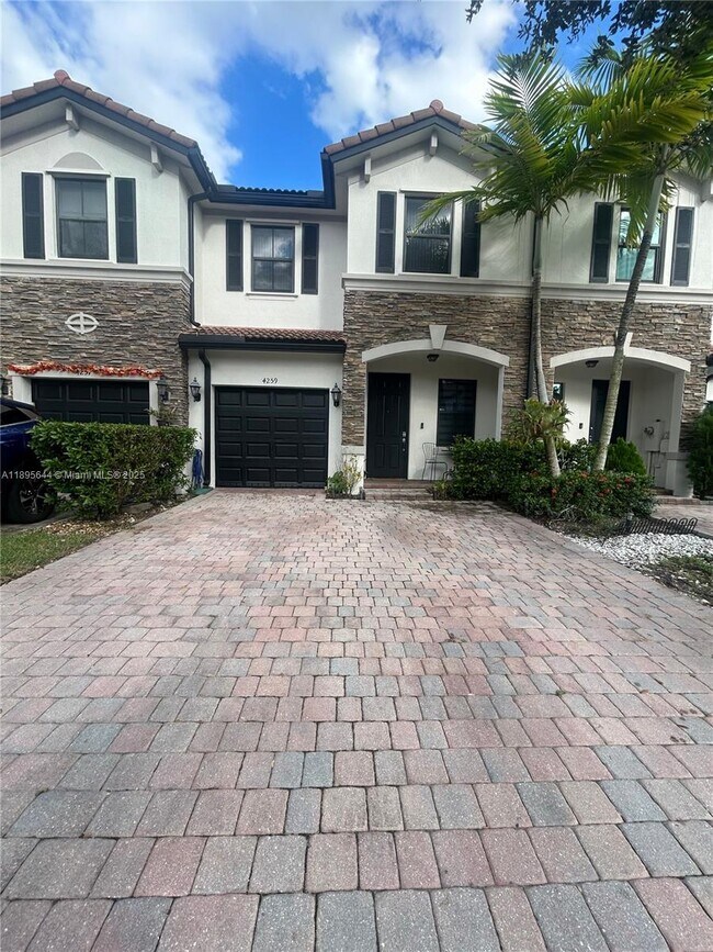 Primary Photo - 4259 SW 164th Ct