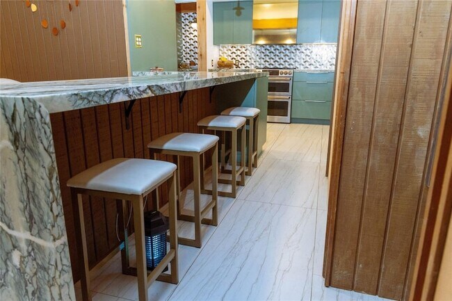 Building Photo - 9340 SW 178th Terrace