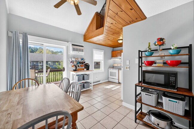 Building Photo - 1 Abbott Rd