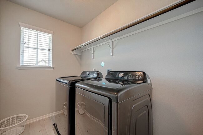 Building Photo - 20715 Beeston Glade Ln