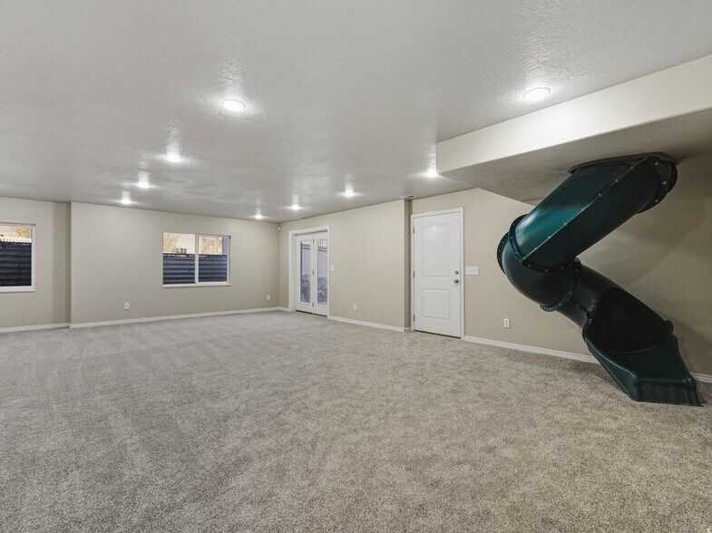Building Photo - 11541 Harvest Crest Way