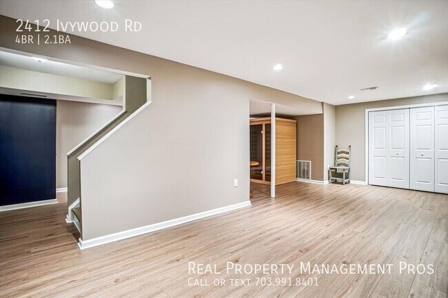 Building Photo - 2412 Ivywood Rd