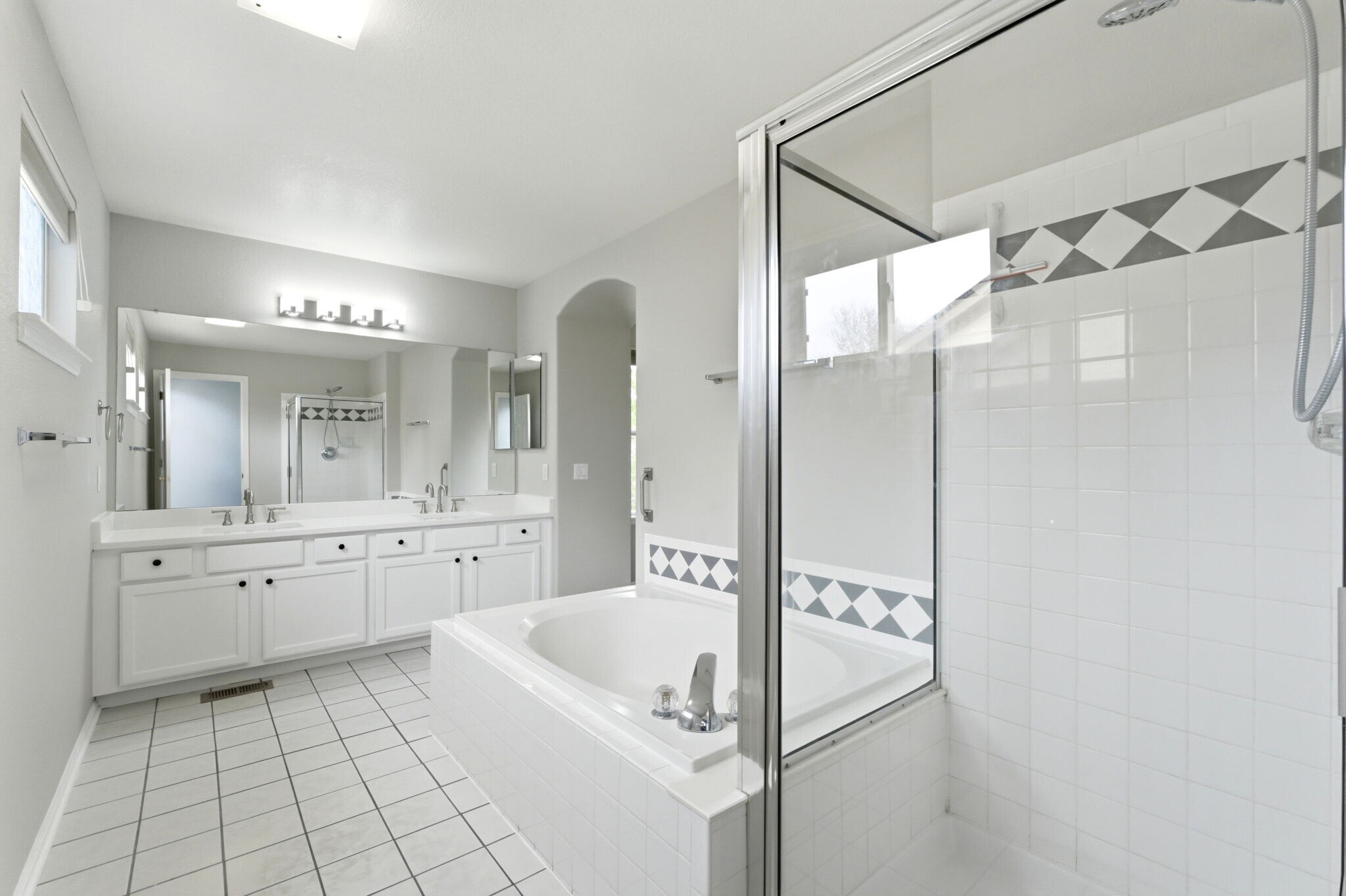 Building Photo - 10445 Cheetah Winds