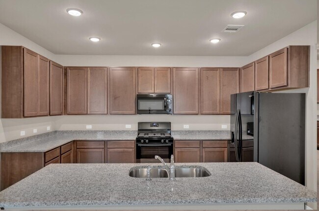 Building Photo - 12626 Alta Vista