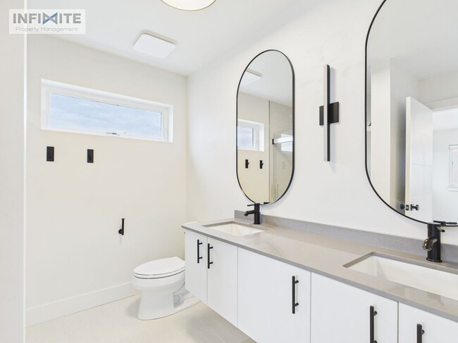 Building Photo - Modern Finishes & Bozeman Living!