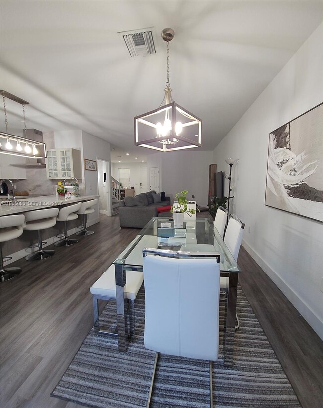 Building Photo - 11625 NW 87th Ln